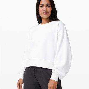 Brand New with Tags Lululemon Perfectly Oversized crew !